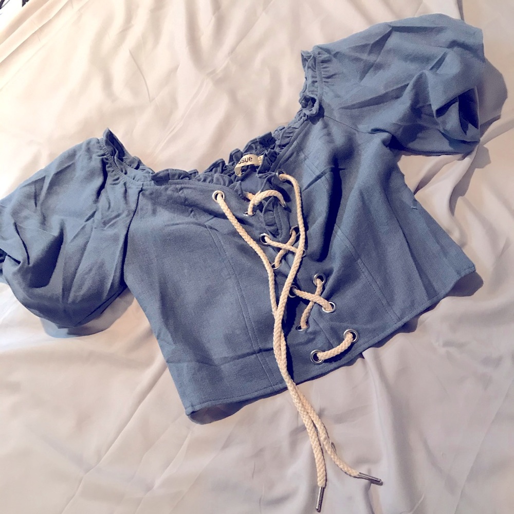 Beautiful Never used Blue crop top